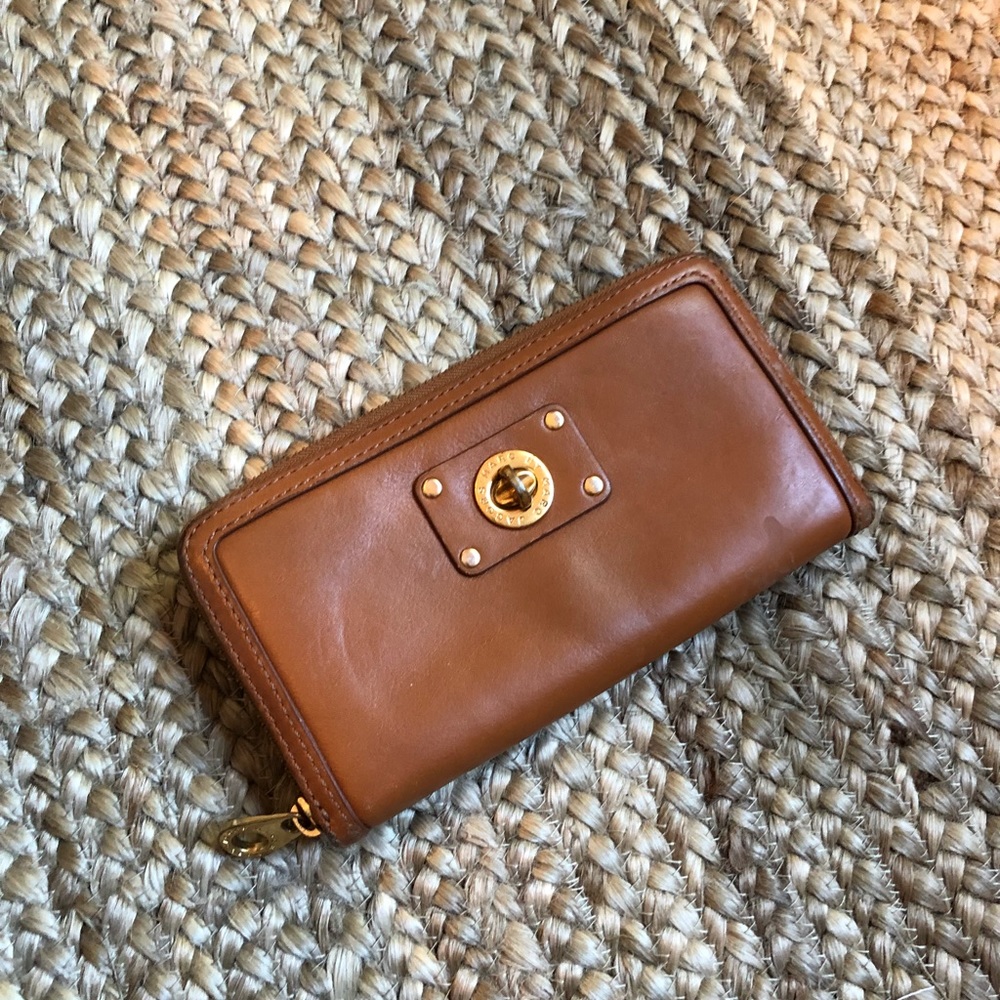 Marc by Marc Jacobs zip around wallet